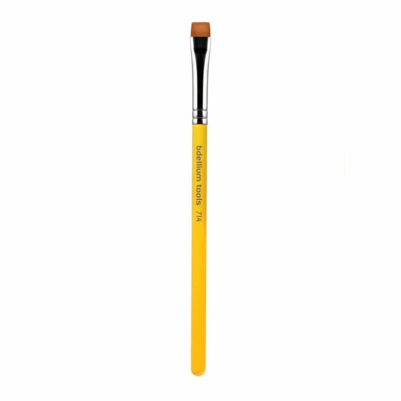 Studio 714 Flat Eye Definer Brush  |  Makeup Tools & Accessories Applicators Applicators